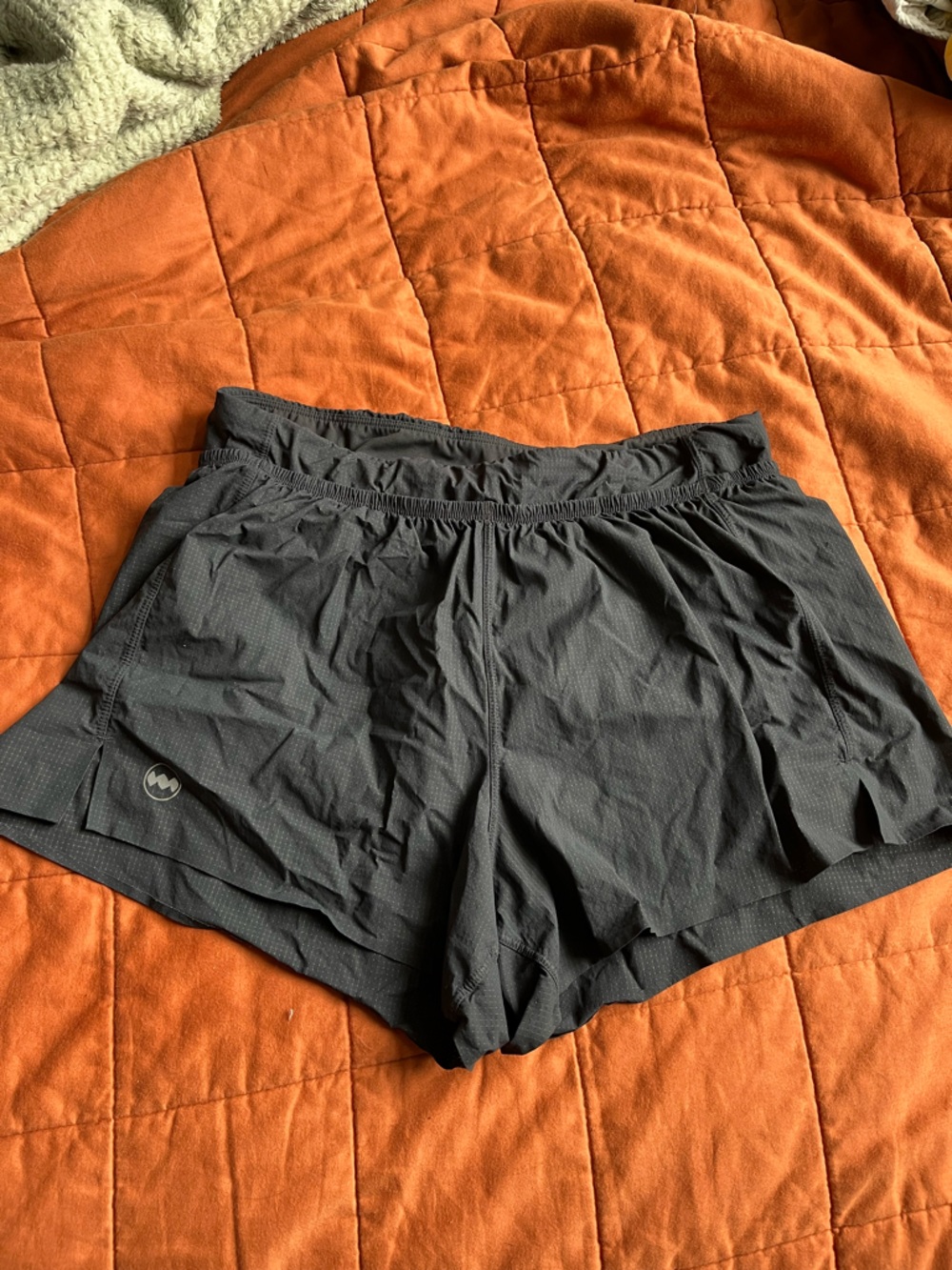 Janji multi short M